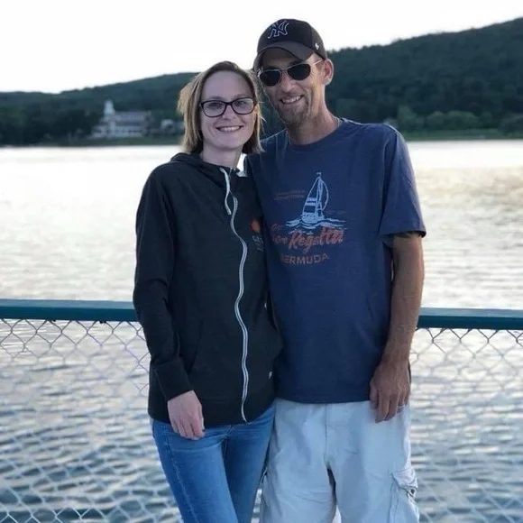 Lakefront Lux Live Show - Picture 5 of 14